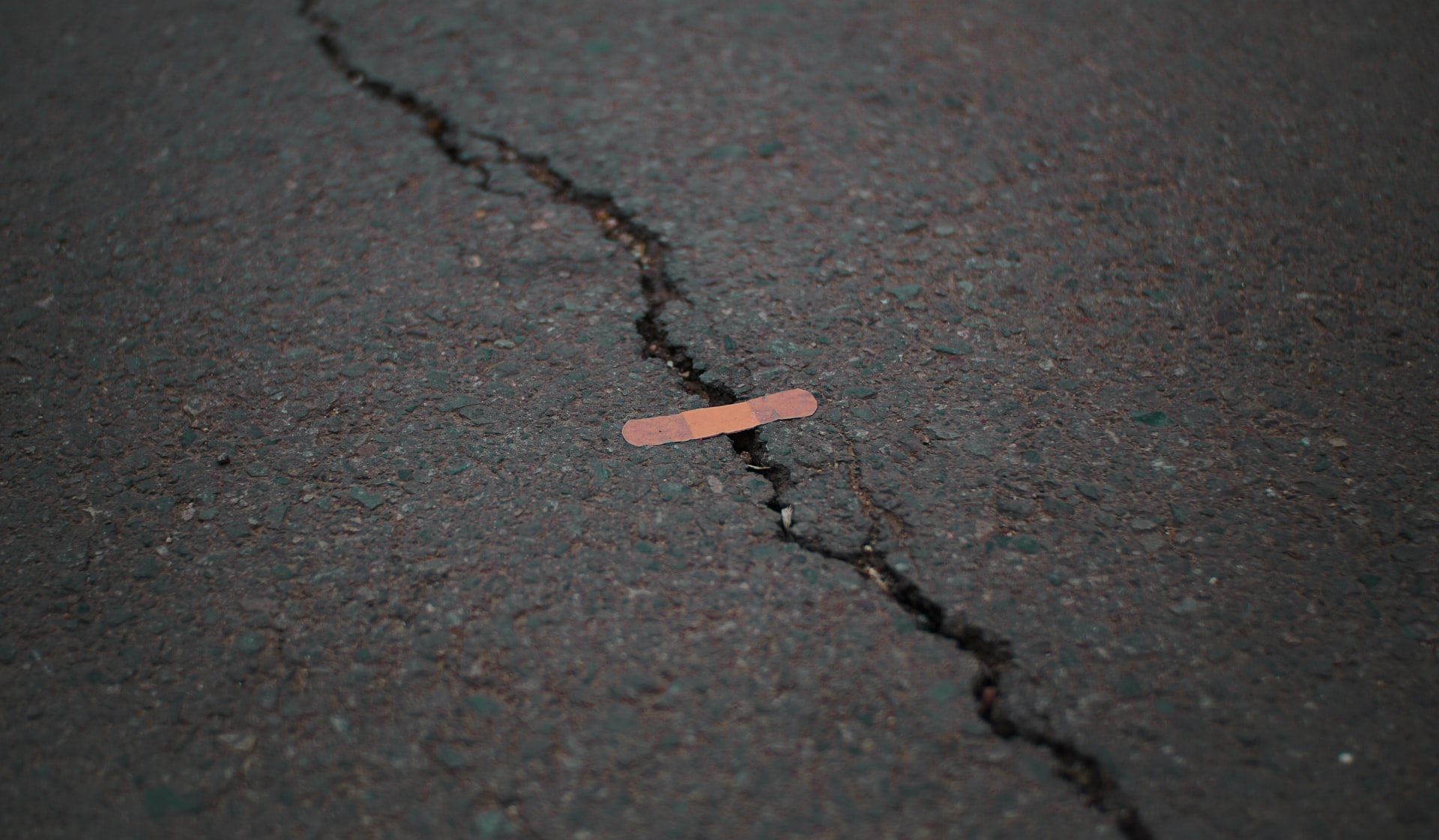Crack in concrete with bandage - How To Repair Cracks in Concrete Crack in concrete with bandage - How To Repair Cracks in Concrete
